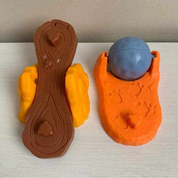 Fisher-Price Little People Dinosaur Playground Lot - Picture 7 of 8